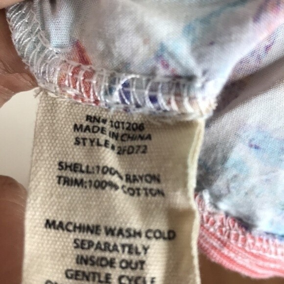 Soft surroundings ladies soft knit bell sleeves colorful top size XL - Picture 7 of 13